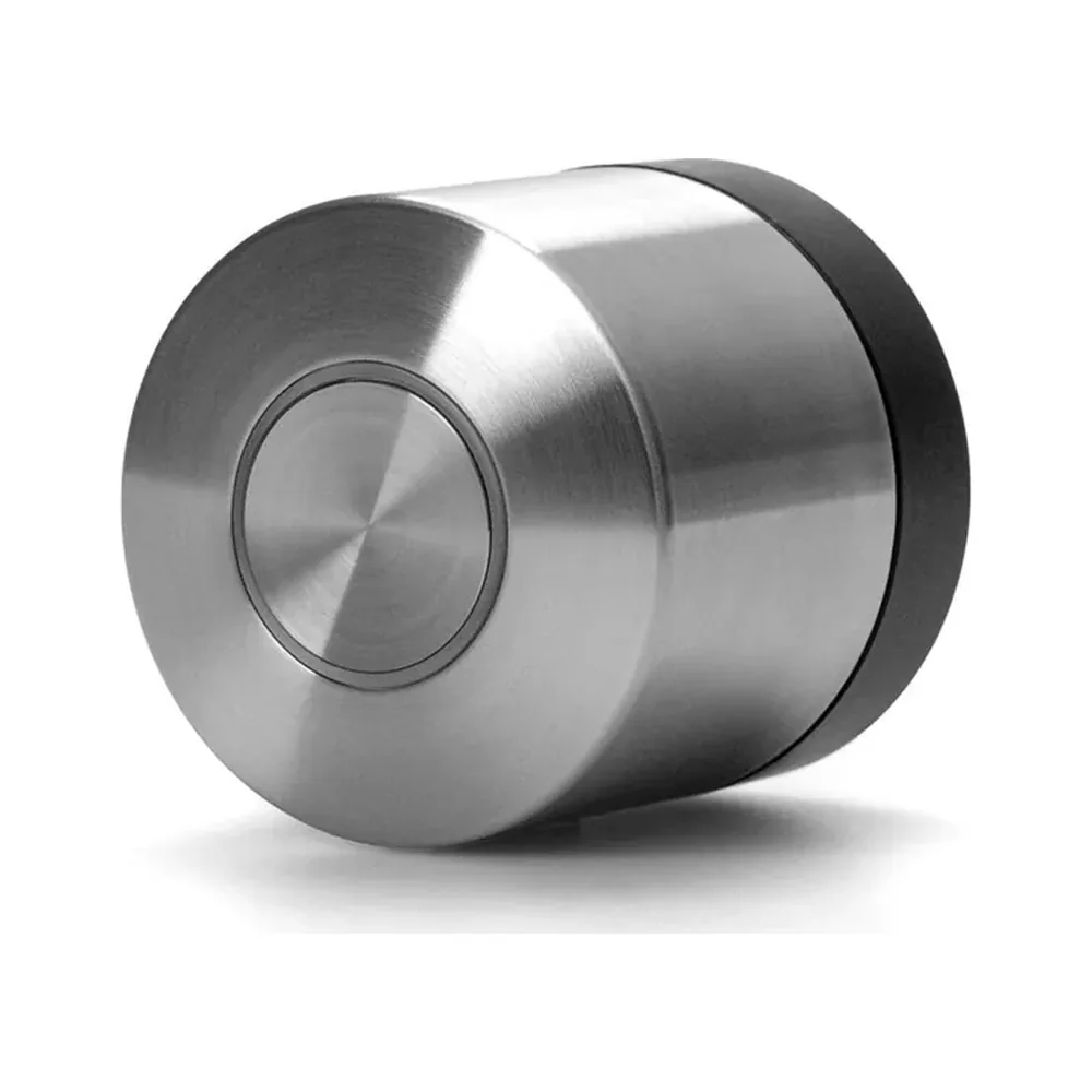Nuki Smart Lock Ultra in acciaio inox con anello nero